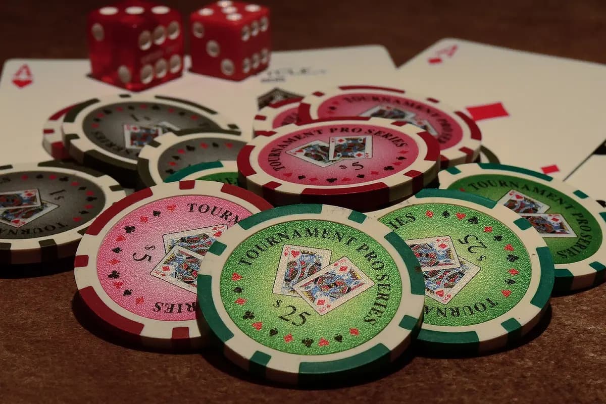 Jili Jackpot Fishing ₱850k progressive — cannon-stake accrual and big-boss trigger