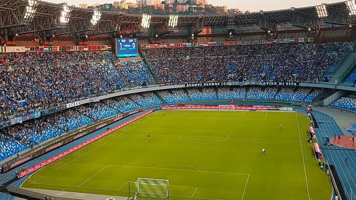 3 Điểm Nóng Sẽ Quyết Định Ai Đến Istanbul: Aston Villa Liều Chết Hay Forest Kiên Vững Đêm 7/5?