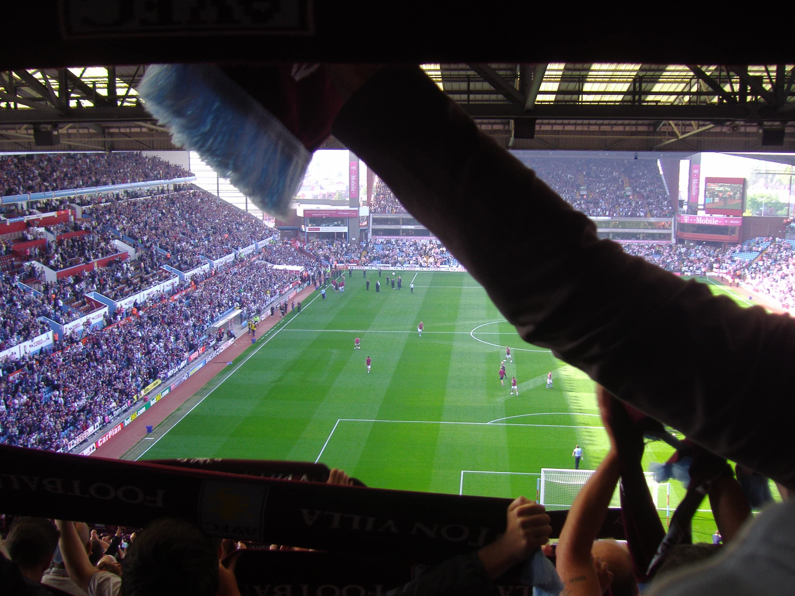 Aston Villa vs Nottingham Forest Europa League 7/5 — Lịch Xem Theo Múi Giờ Toàn Cầu