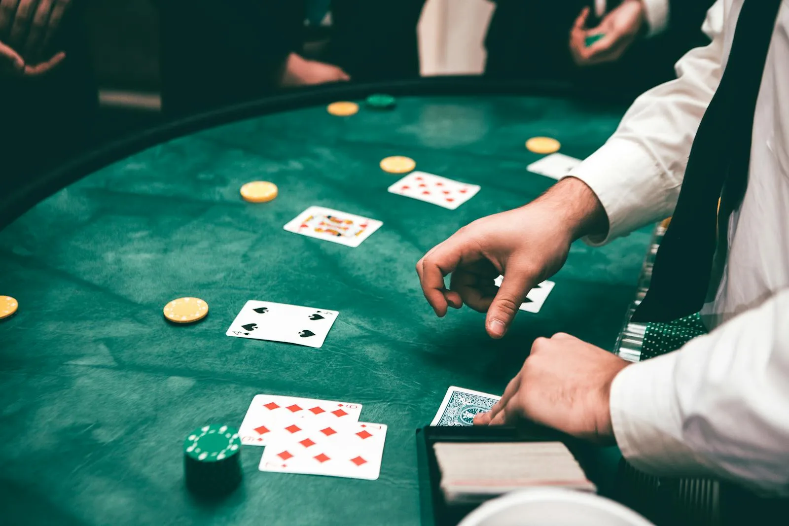 JDB Lucky 9 — DMSTAT opens 6,400-spin bench at 96.55% observed, lucky-card distribution profile